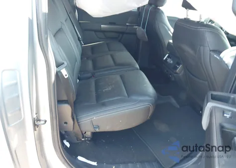 2024 Ford F-150 Xlt z USA, uszkodzony, nr VIN 1FTEW3LP0RFB49890